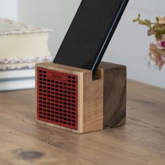 Woodsaka - Hoparlör Telefon Standı - Ceviz Kiraz ve Paduk Ağaçlarından